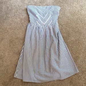 Old navy strapless seersucker dress